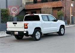 نيسان فرونتر